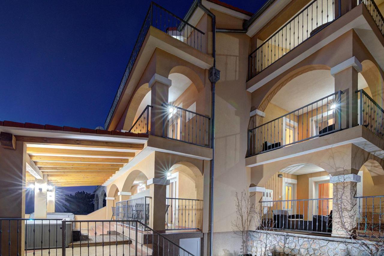 Apartments Lucia Senj 1 Senj (Lika-Senj) Exterior foto